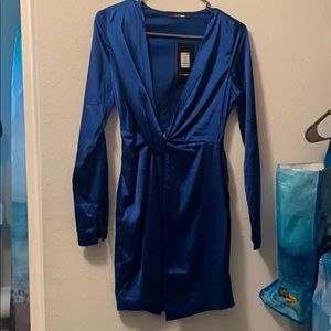 Sexy blue long sleeve satin dress